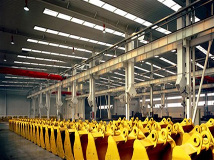 广西挖掘机装配车间